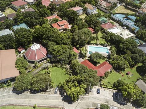 Bay Garden, Metro Manila .